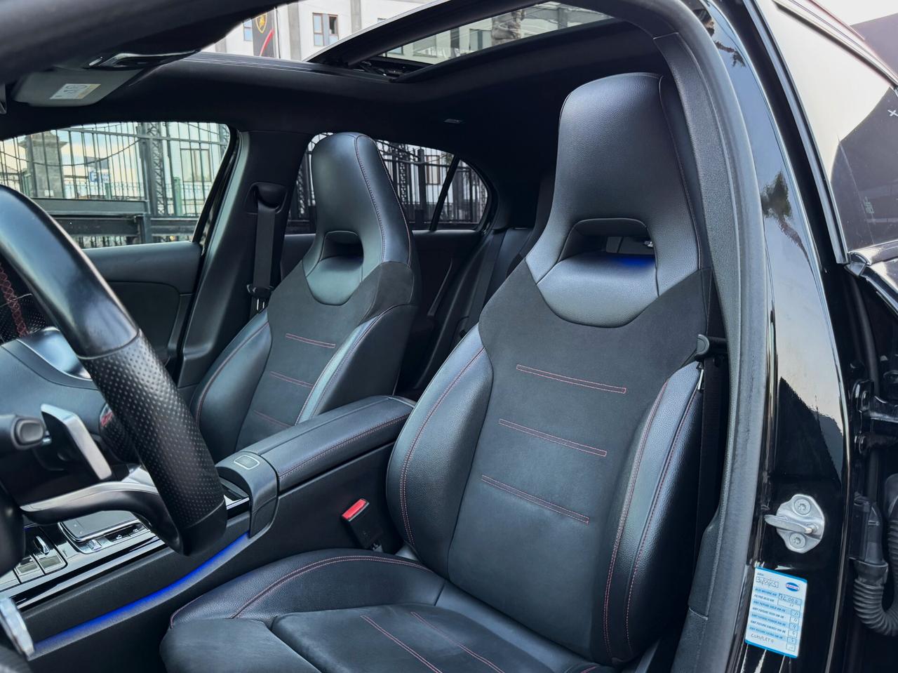 Mercedes-Benz A 180 d Premium AMG TETTO PACK LUCI
