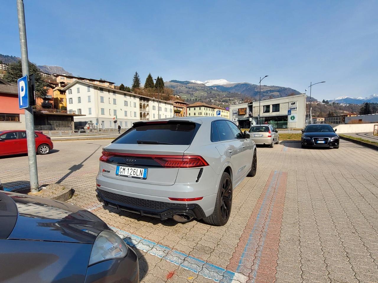Audi Q8 RS TFSI V8 QUATTRO TIPTRONIC – 600 CV (441 kW)
