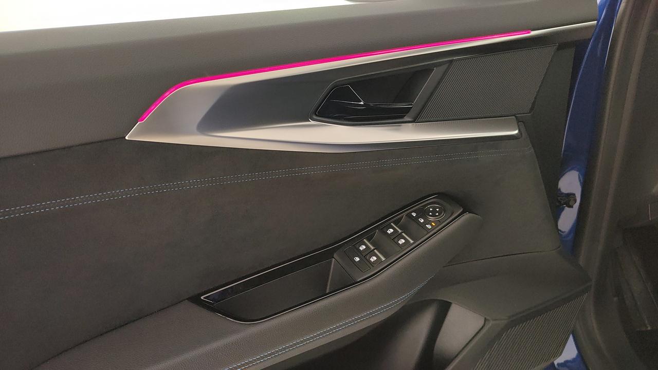 RENAULT Austral 1.2 E-Tech full hybrid Techno Esprit Alpine 200cv auto