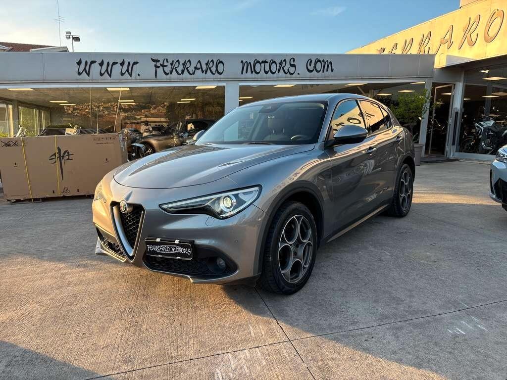 Alfa Romeo Stelvio 2.2 Turbodiesel 210 CV AT8 Q4 Executive 2018 / KM 235.000 Tua a solo 149 Euro al mese