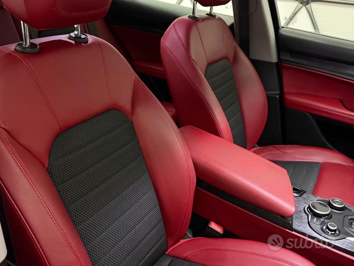 Alfa Romeo Stelvio 2.2 Turbodiesel 210 CV AT8 Q4 Business