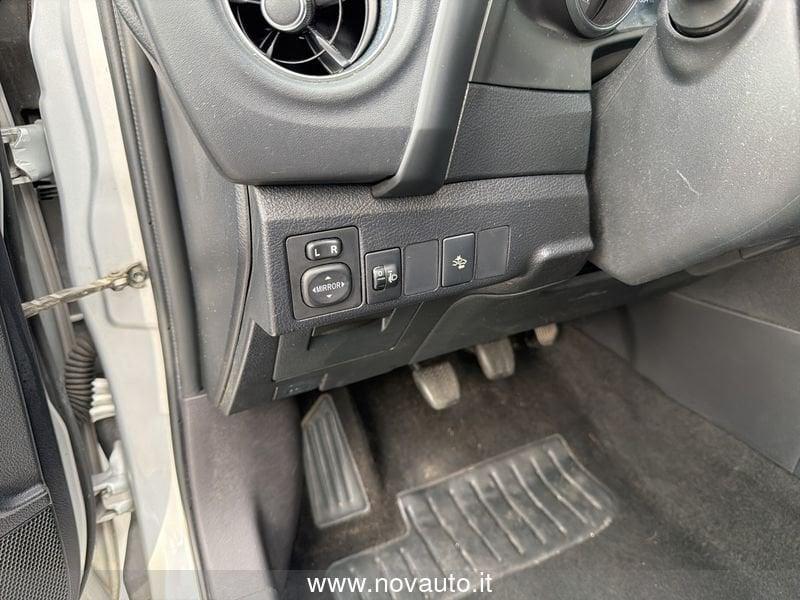 Toyota Auris Auris 1.6 D-4D Active