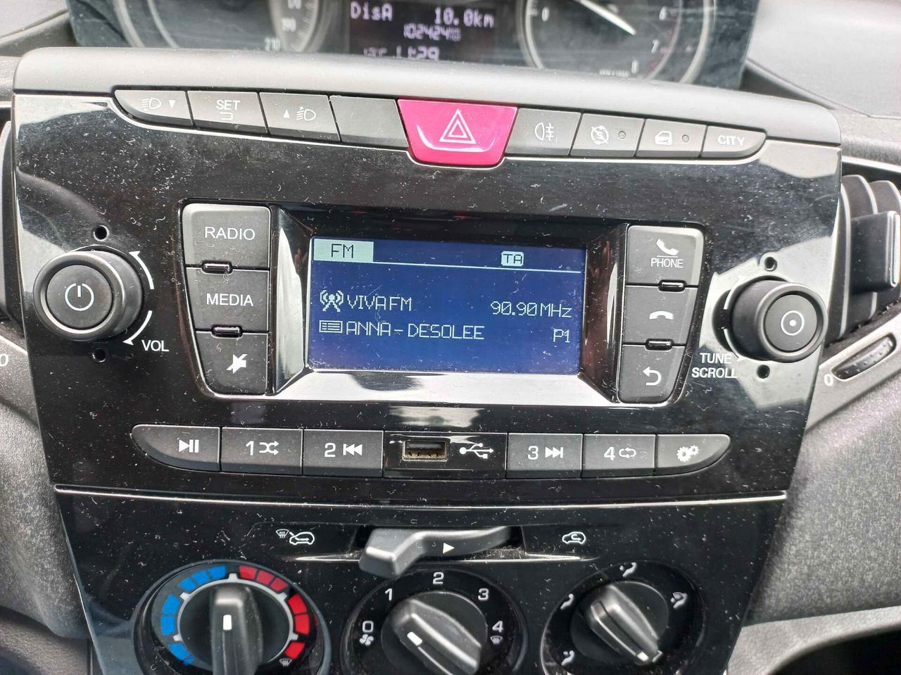 Lancia Ypsilon 1.0 FireFly 5 porte S&S Hybrid Ecochic Silver