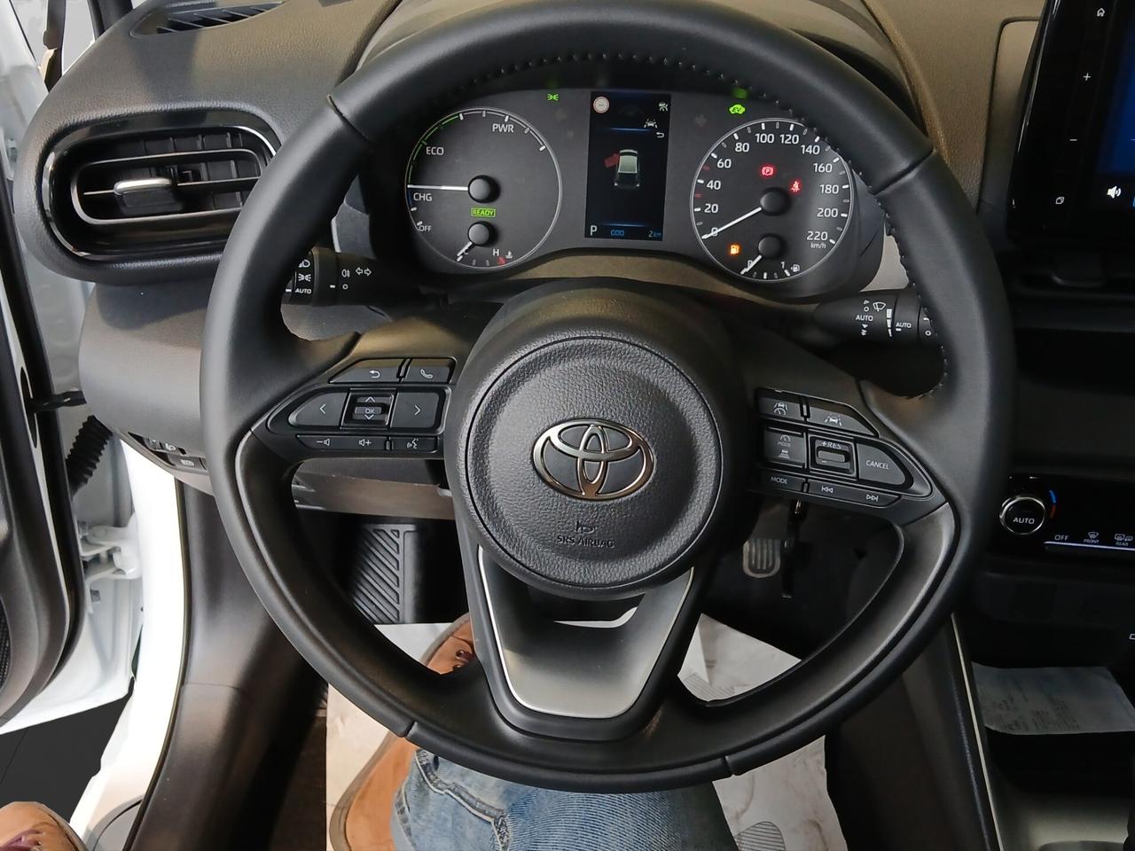 Toyota Yaris 1.5 Hybrid 5 porte Active + BUSINESS PACK 115CV