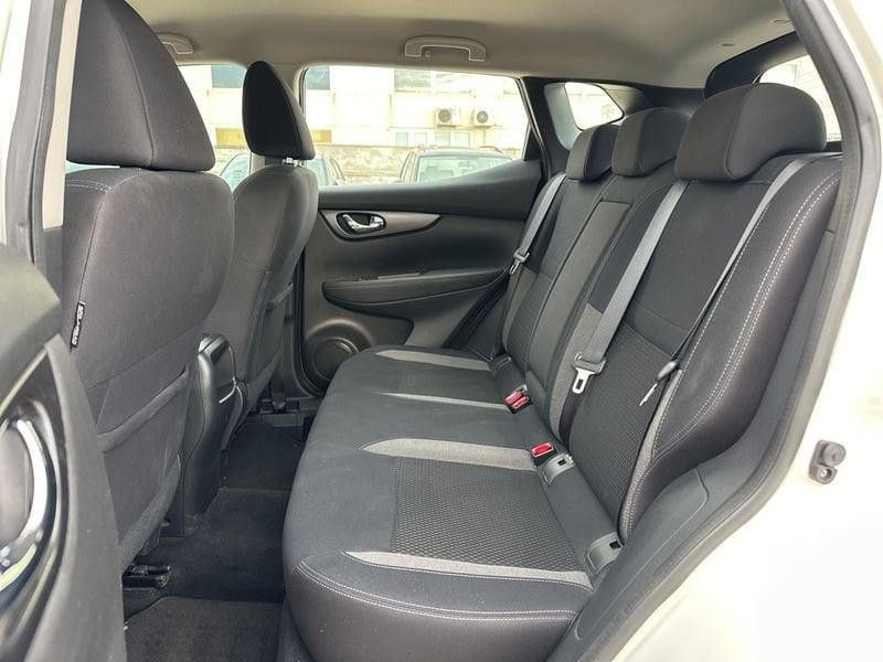 Nissan Qashqai Qashqai 1.5 dci N-Connecta 115cv dct