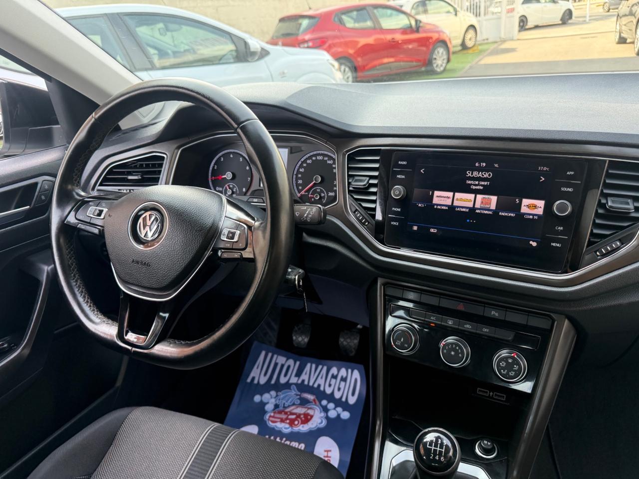 Volkswagen T-Roc 1.0benzina - 2019