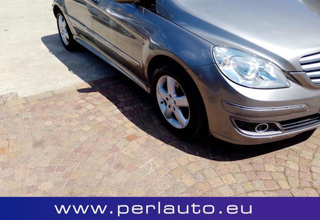 MERCEDES-BENZ B 180 CDI Sport