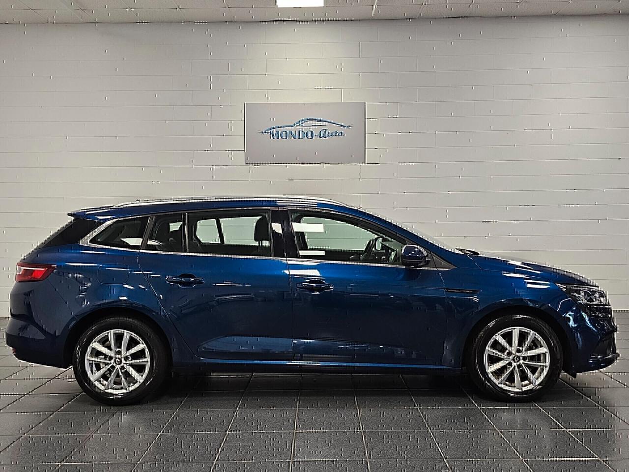 Renault Megane ST 1.5 Blue dCii 115cv EDC Bus. NEOPATENTAT I