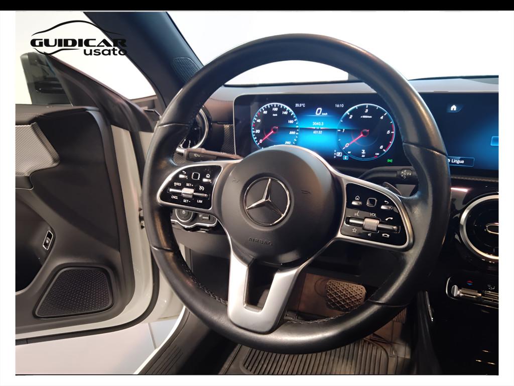 Mercedes-Benz CLA Coupe - C118 - CLA Coupe 180 d Sport auto