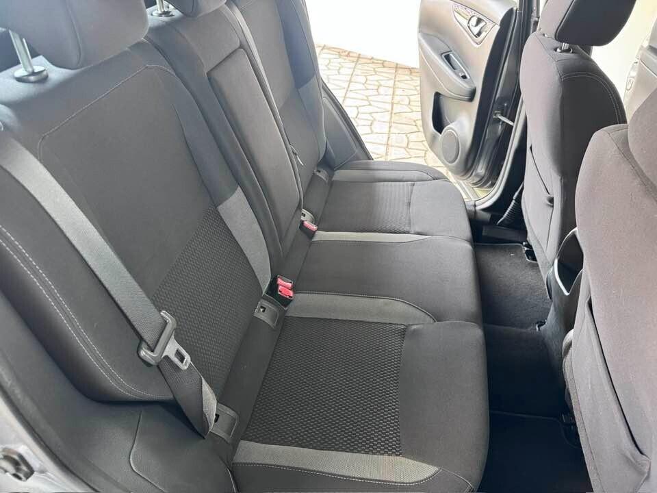 Nissan Qashqai 1.5 dCi 115 CV Business