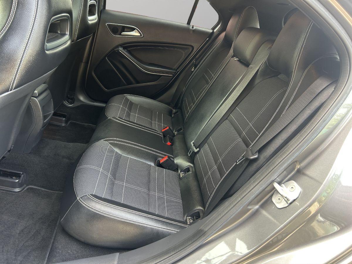 MERCEDES - Classe A - 180 CDI 109CV Premium AMG TETTO