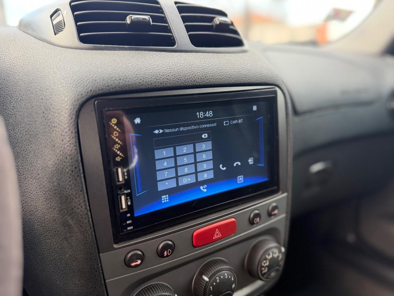 Alfa Romeo 147 1.9 JTD 115CV Distinctive G.Traino