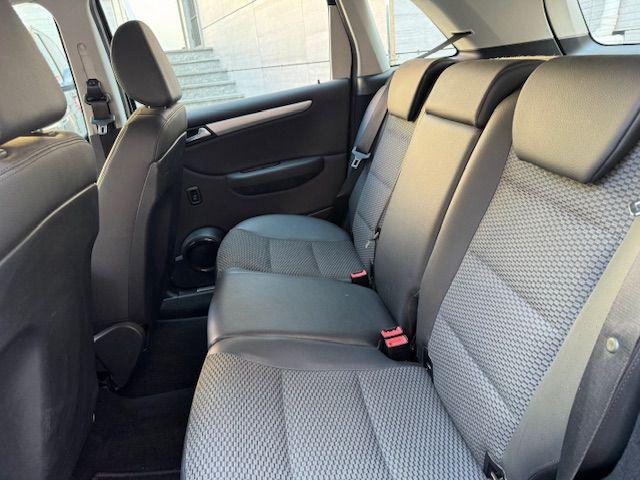 MERCEDES-BENZ B 180 CDI Sport