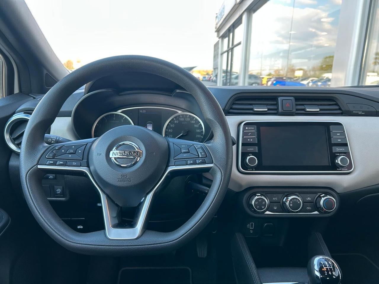 Nissan Micra ACENTA 1.0 IG-T 92 5 porte 13000 KM