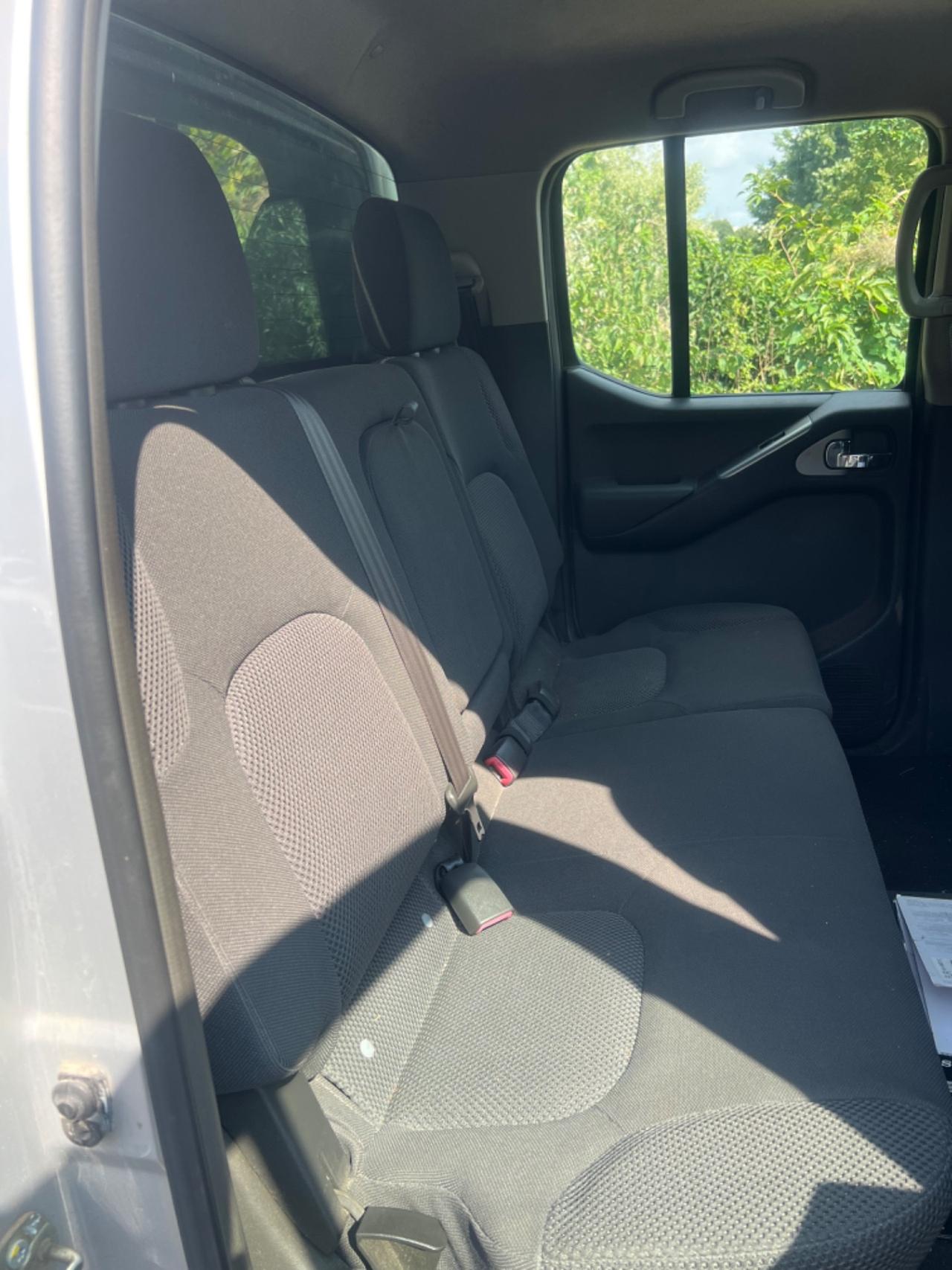 Nissan Navara 2.5 dCi 4 porte Double Cab LE