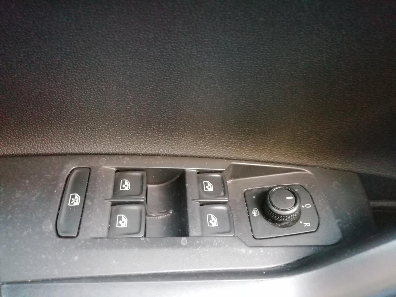 Volkswagen Polo 1.0 TGI 5p. Comfortline BlueMotion Technology "UNICO PROPRIETARIO"