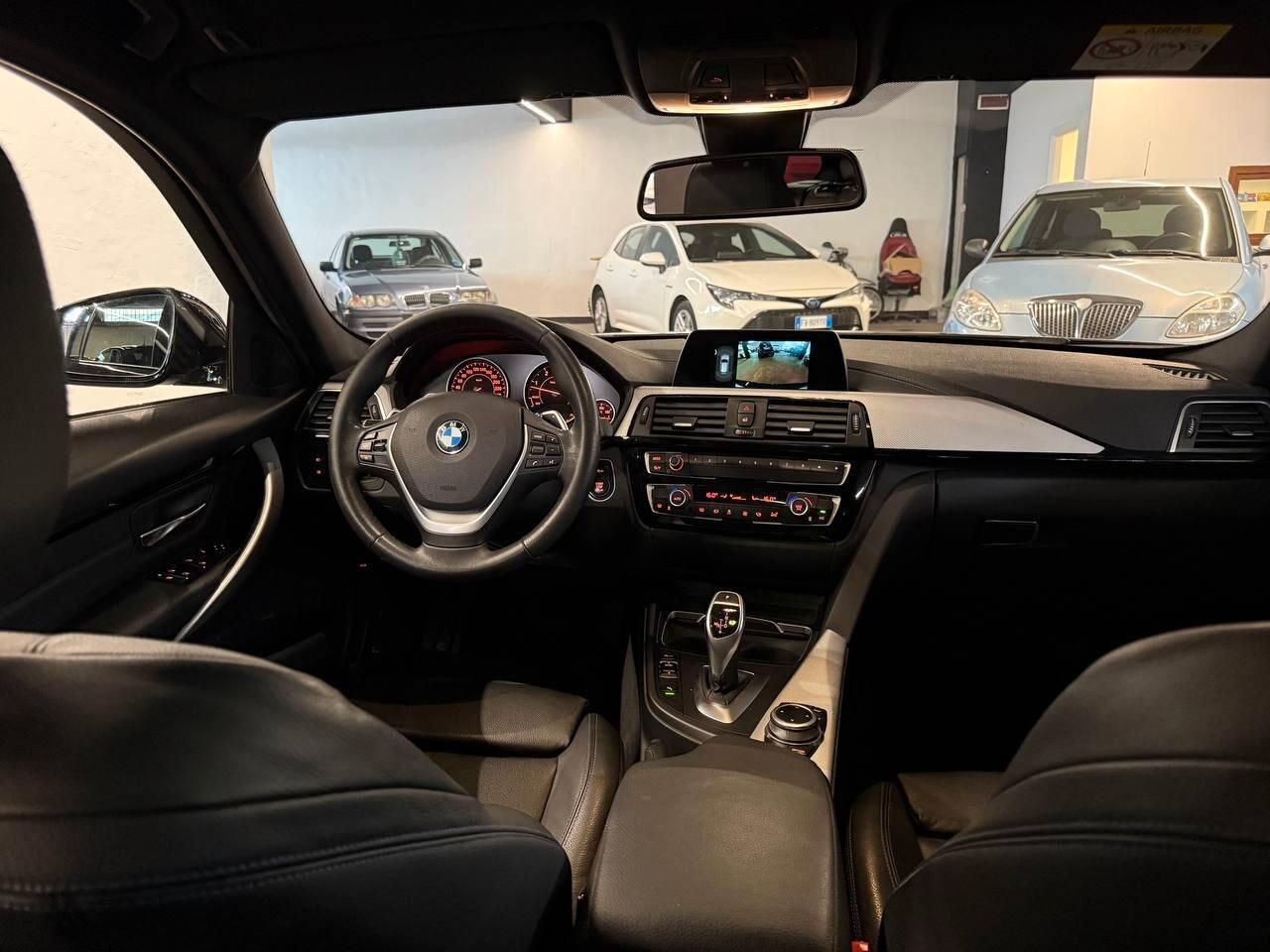 Bmw 330 330d xDrive Touring Msport