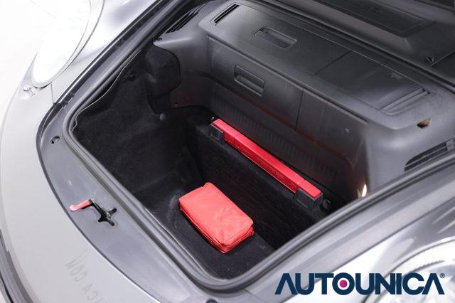 PORSCHE 997 911 CARRERA 4 COUPÉ TETTO APRIBILE