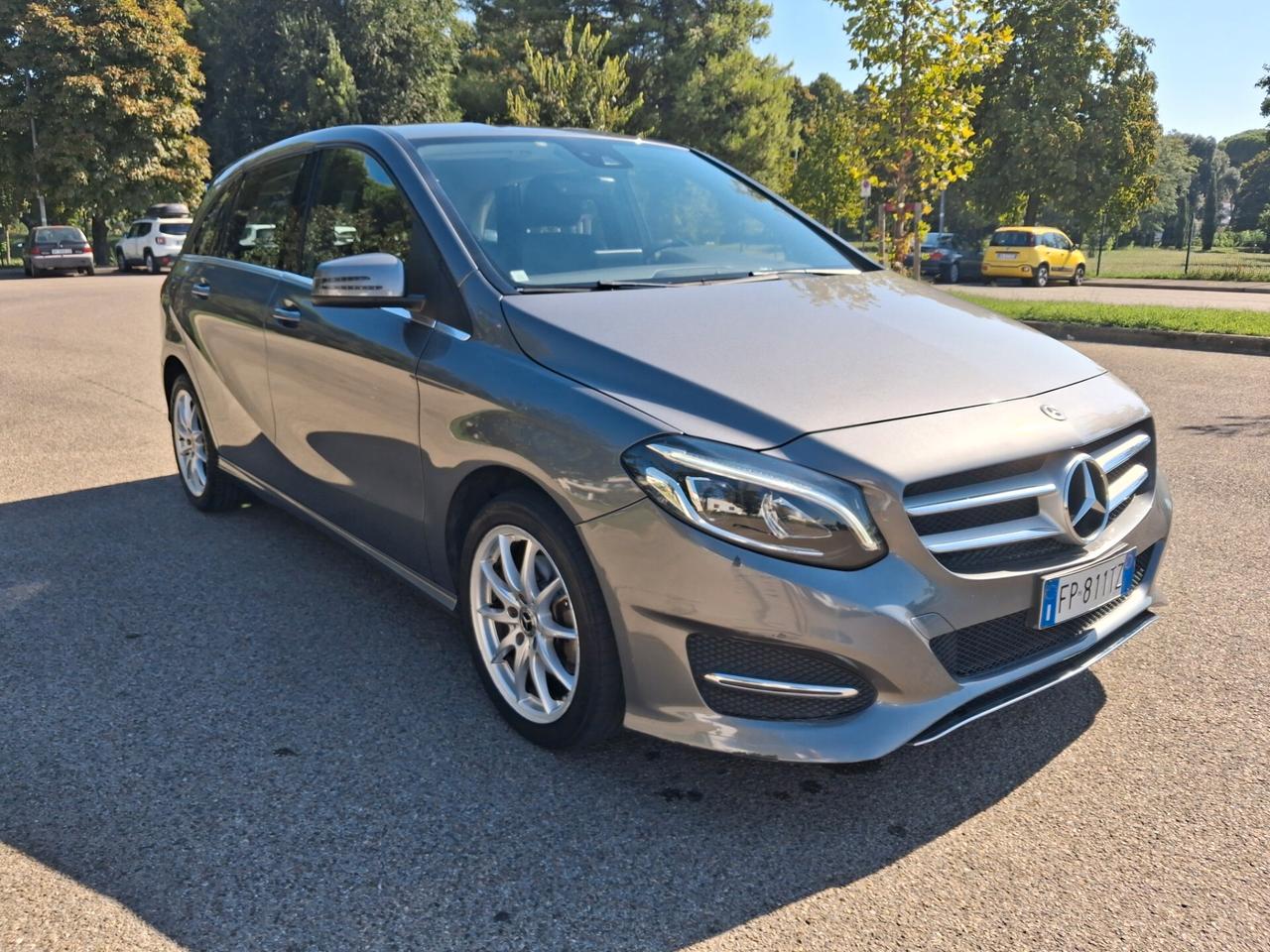 Mercedes-benz B 200 d Automatic 4Matic Premium