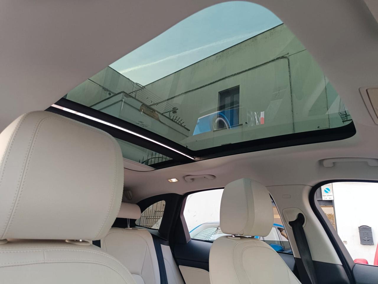 Jaguar F-Pace 2.0 D 180 CV AWD Prestige