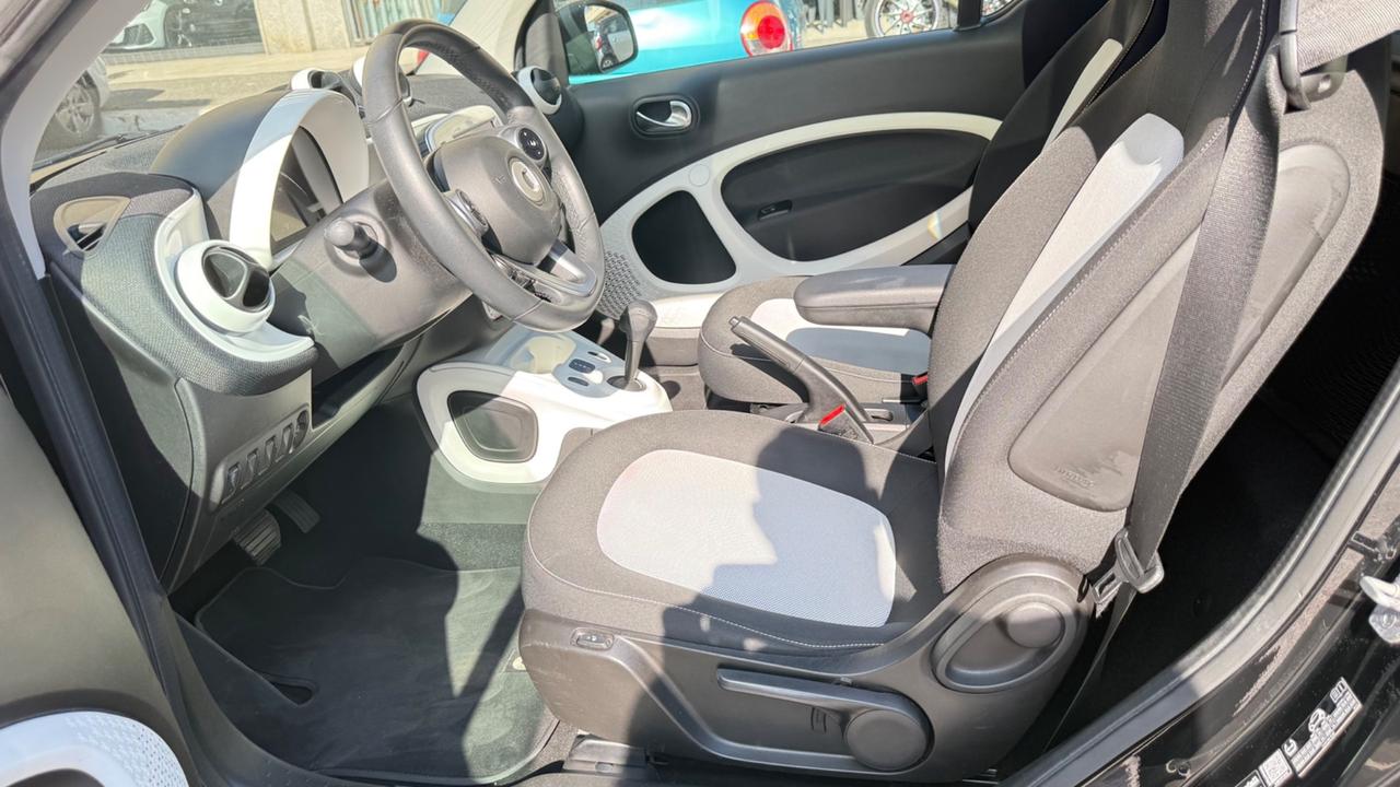 Smart ForTwo 90 0.9 Turbo twinamic PassionLED NAVI PANORAMA CERCHI PDC