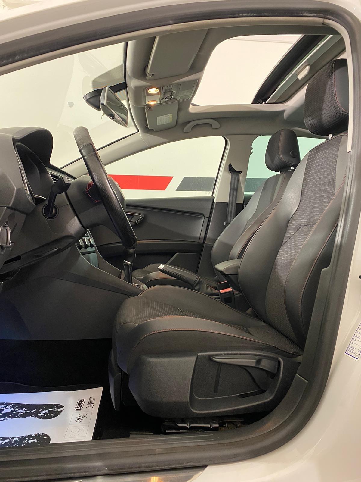 Seat Leon 2.0 TDI 150 CV FR* TETTO APRIBILE*
