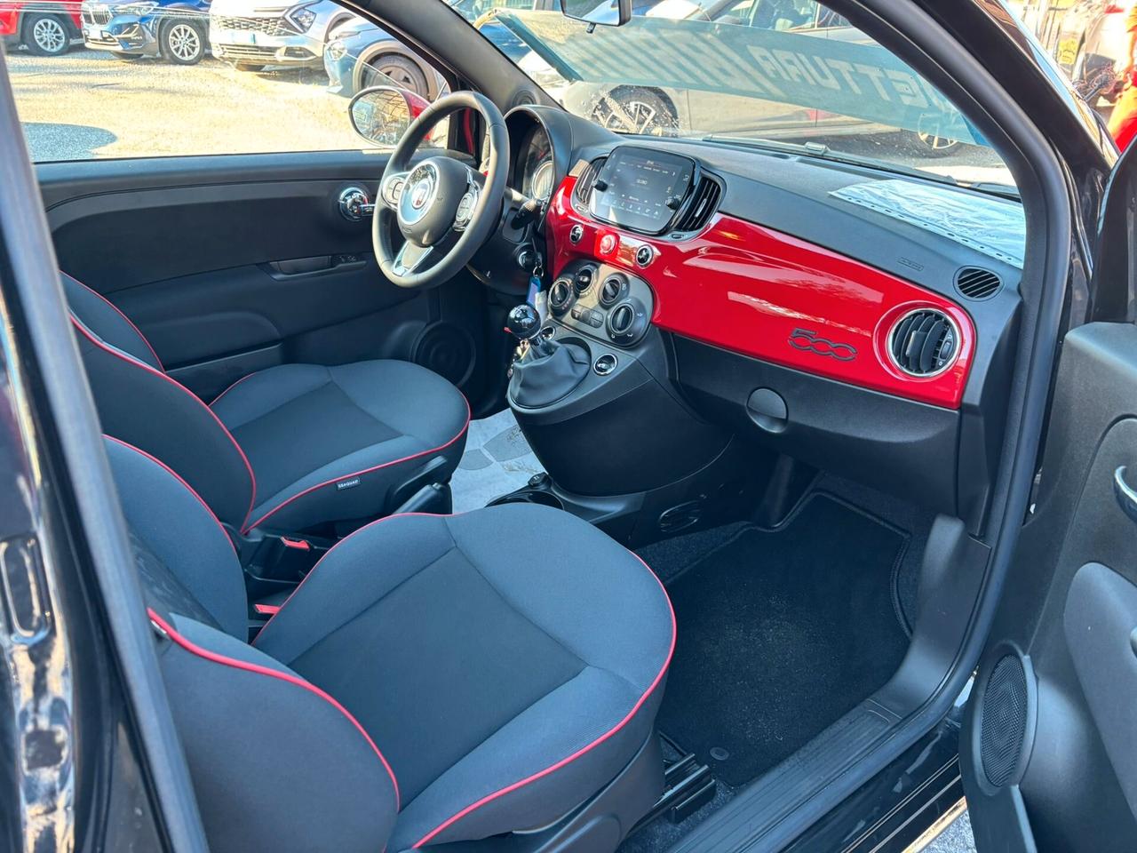 Fiat 500 1.0 Hybrid Red