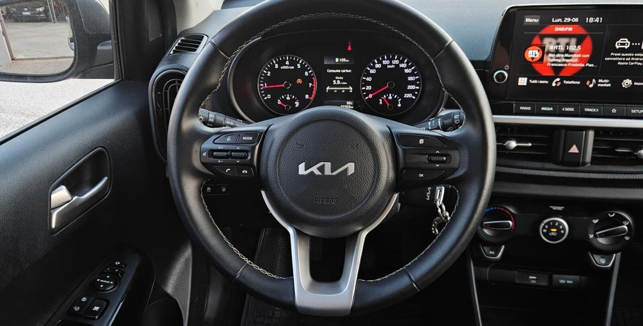 Kia Picanto 1.0 benzina X Line