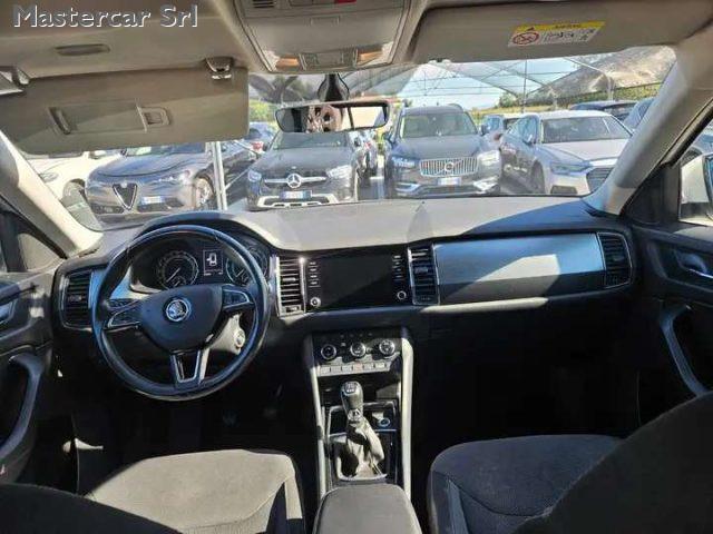 SKODA Kodiaq Kodiaq 2.0 tdi Ambition 4x4 7 posti - FV131YE