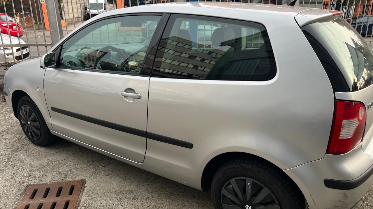 Volkswagen Polo 1.2 12V 3p. Comfortline km 102000
