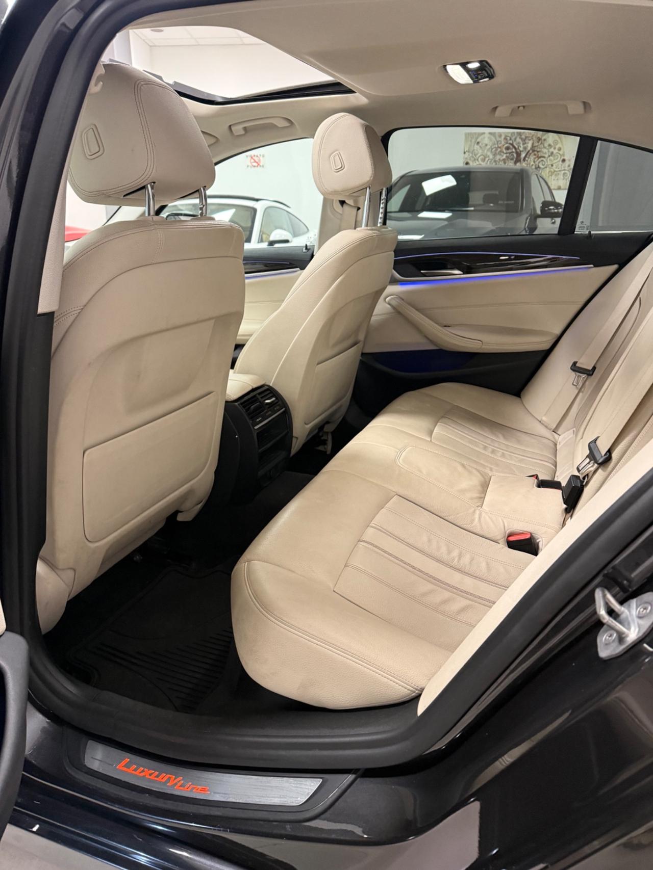 Bmw 520 520d xDrive Luxury
