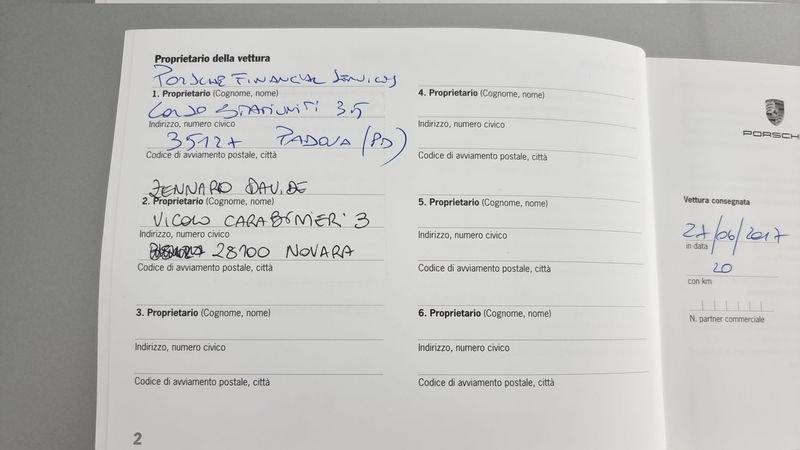 Porsche 911 911 3.0 Carrera 4 Coupé