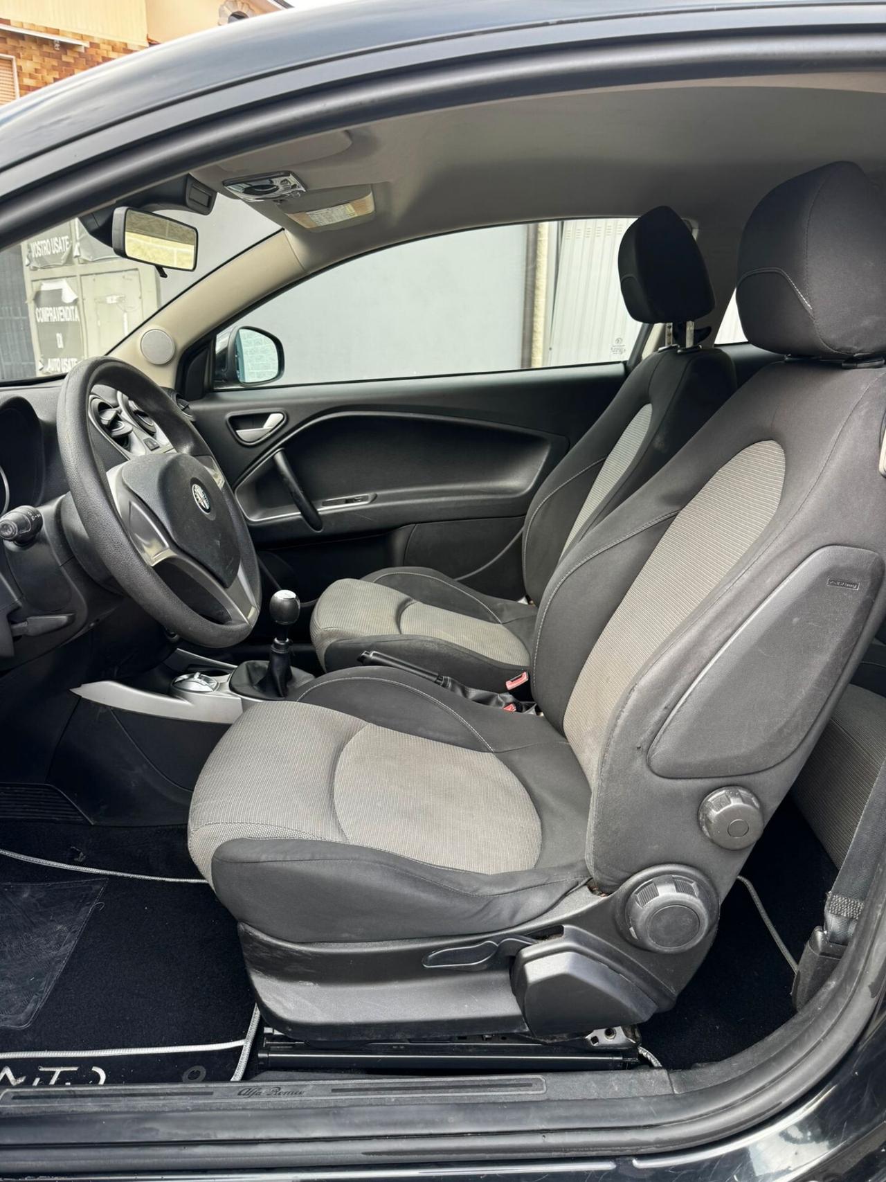 Alfa Romeo MiTo 1.3 JTDm-2 95 CV S&S Distinctive