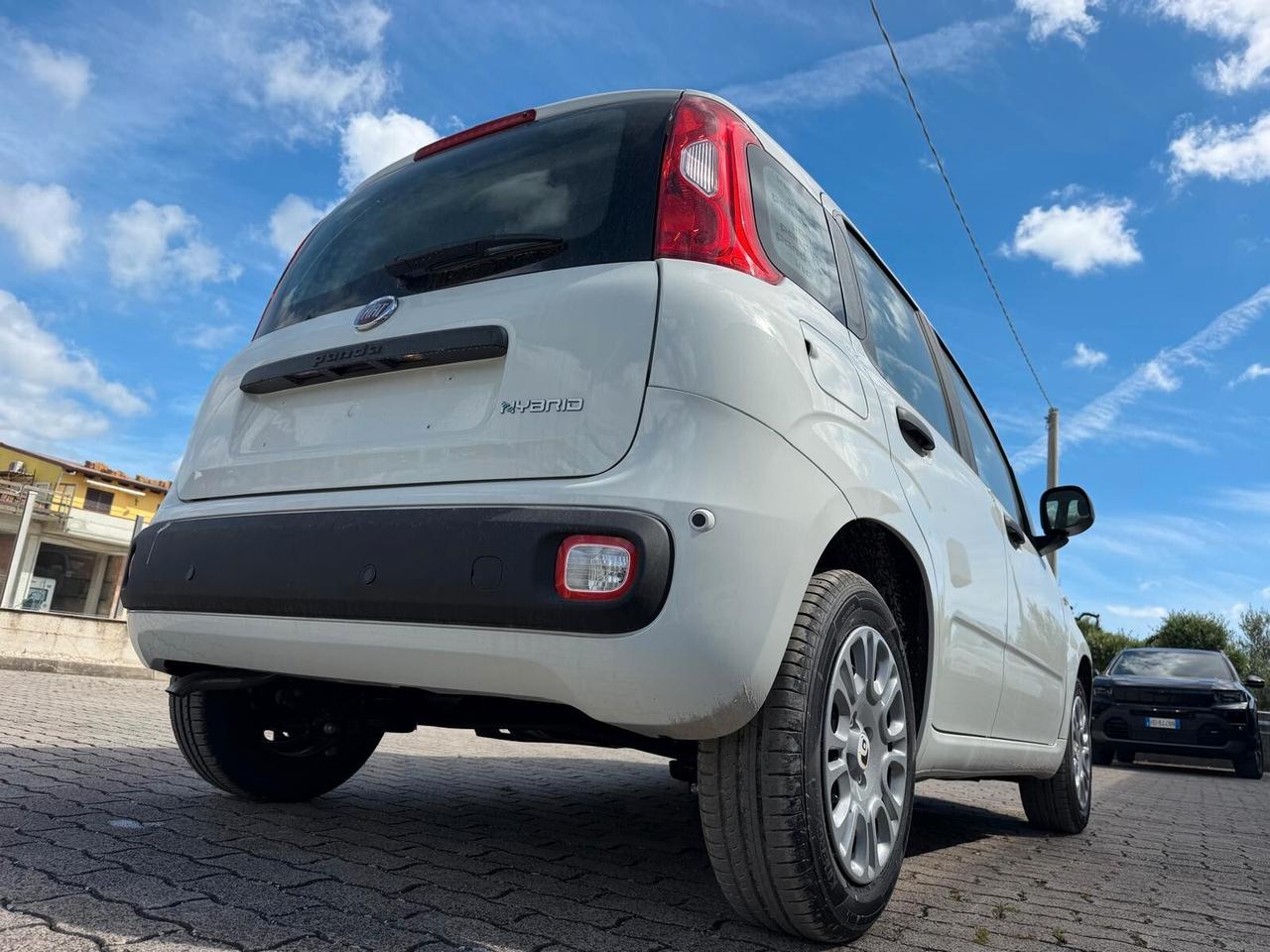 Fiat Panda Pandina 1.0 FireFly 65 CV Hybrid Icon