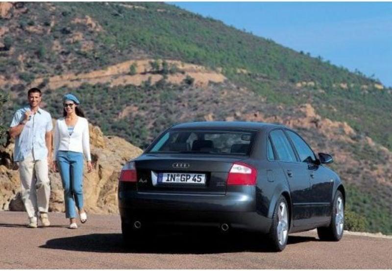 Audi A4 II 1.9 tdi 130cv