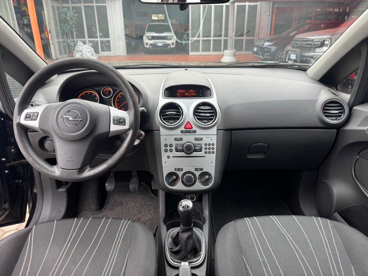 Opel Corsa 1.2 ADATTA A NEOPATENTATI 5 porte Cosmo