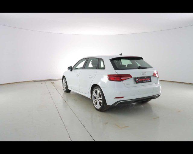 AUDI A3 SPB 40 e-tron S tronic Admired