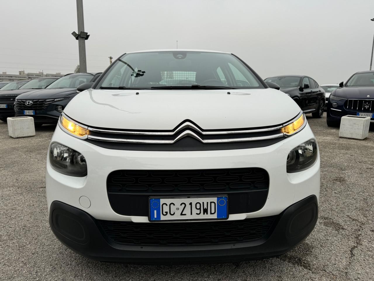 Citroen C3 BlueHdi 100 S&S Van Live