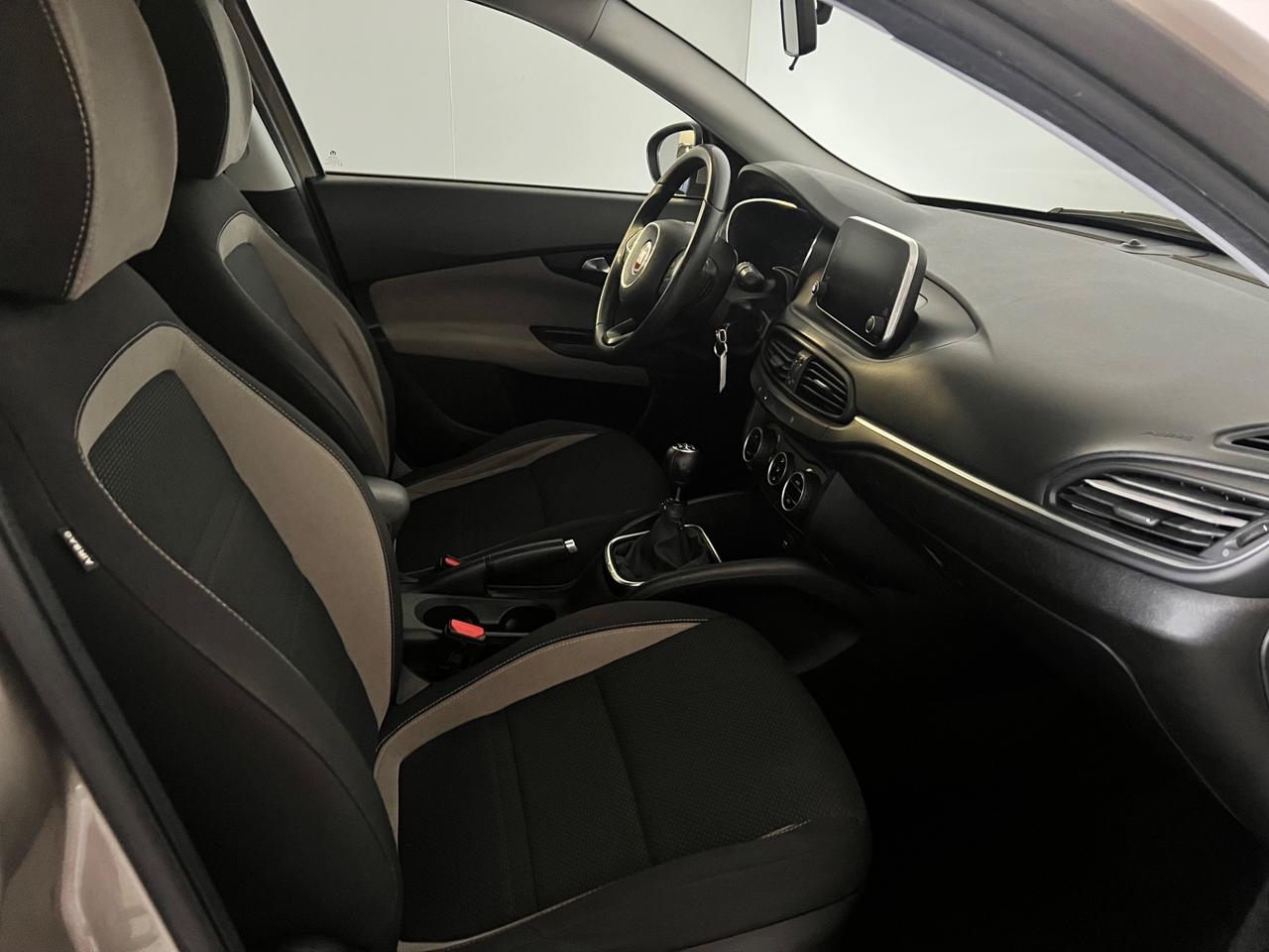 Fiat Tipo 1.6 Mjt S&S 5 porte Lounge