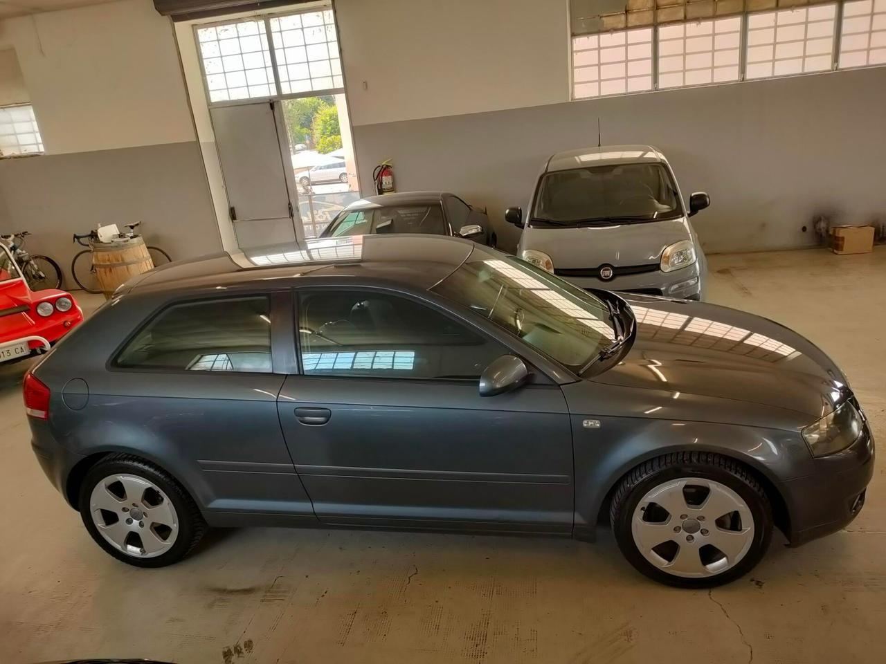 Audi A3 2.0 TDI 3p Ambiente