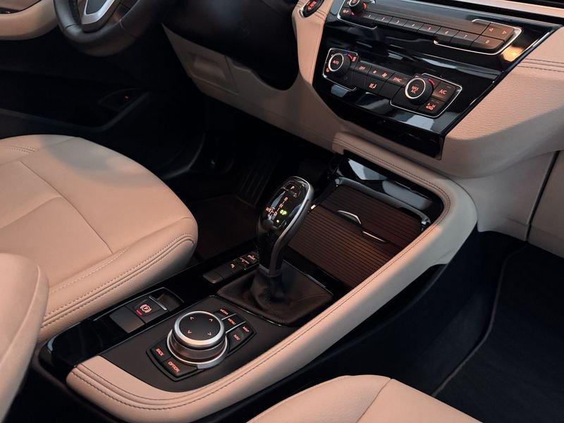 BMW X2 sDrive18d Business