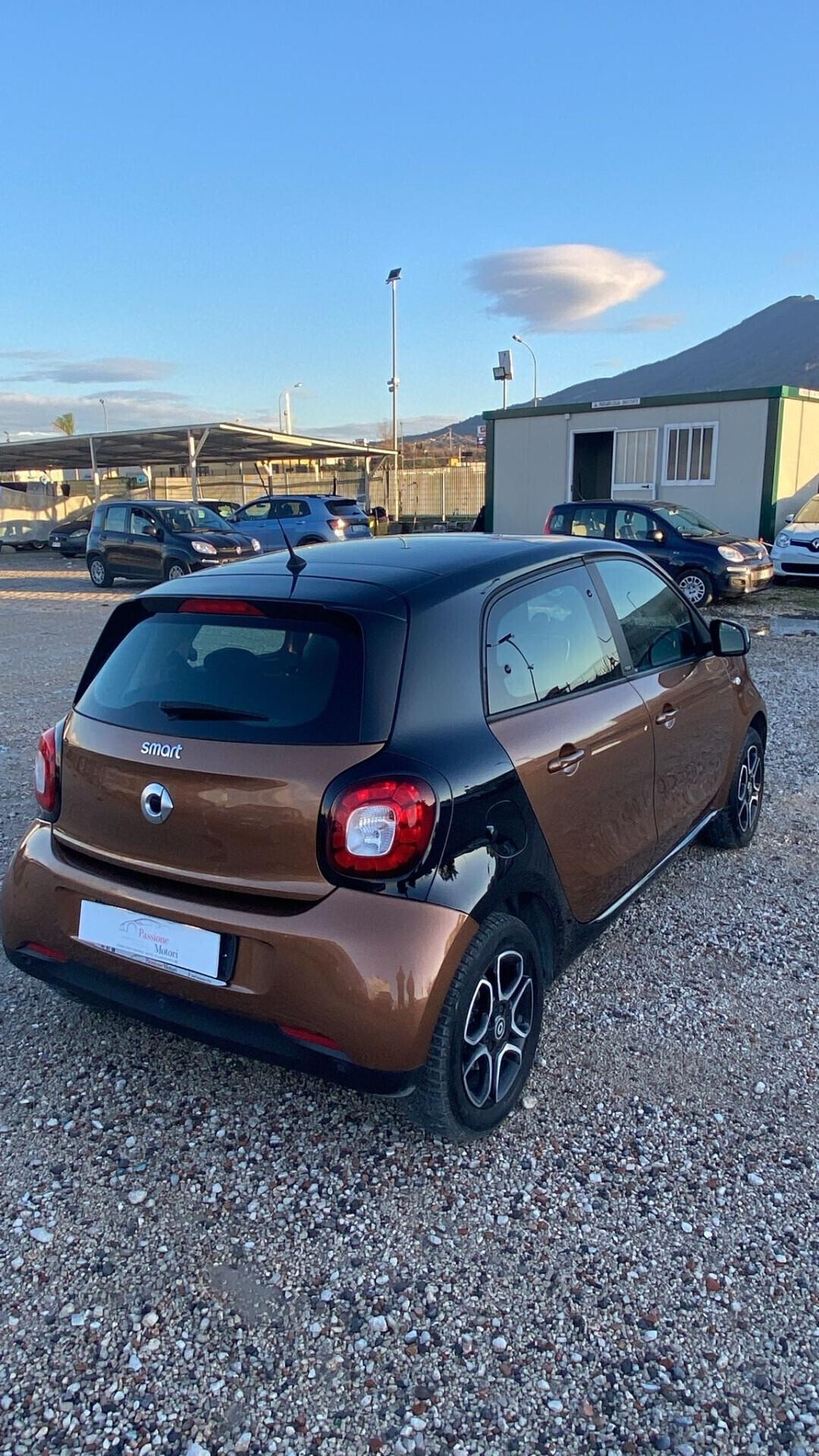 Smart ForFour 70 1.0 Prime