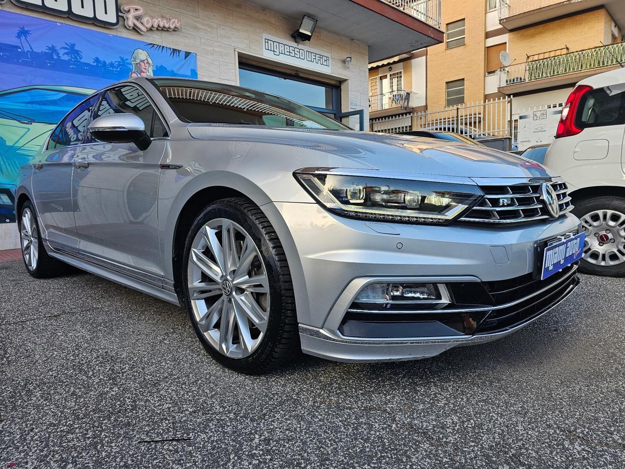 Volkswagen Passat 2.0 BiTDI 4MOTION DSG R-LINE UNIPRO' TAGL UFF FULL