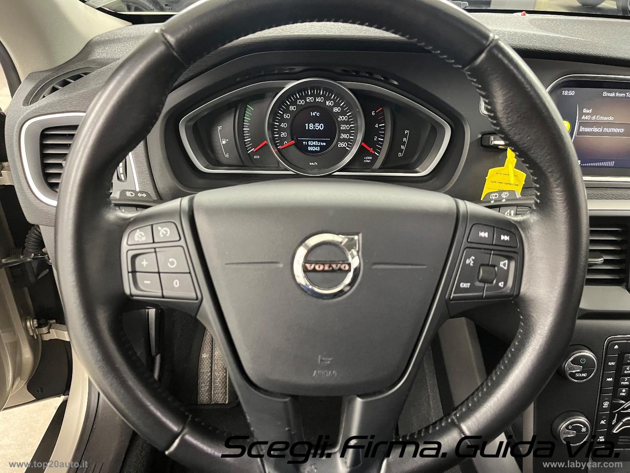 VOLVO V40 Cross Country D2 Geartronic Business