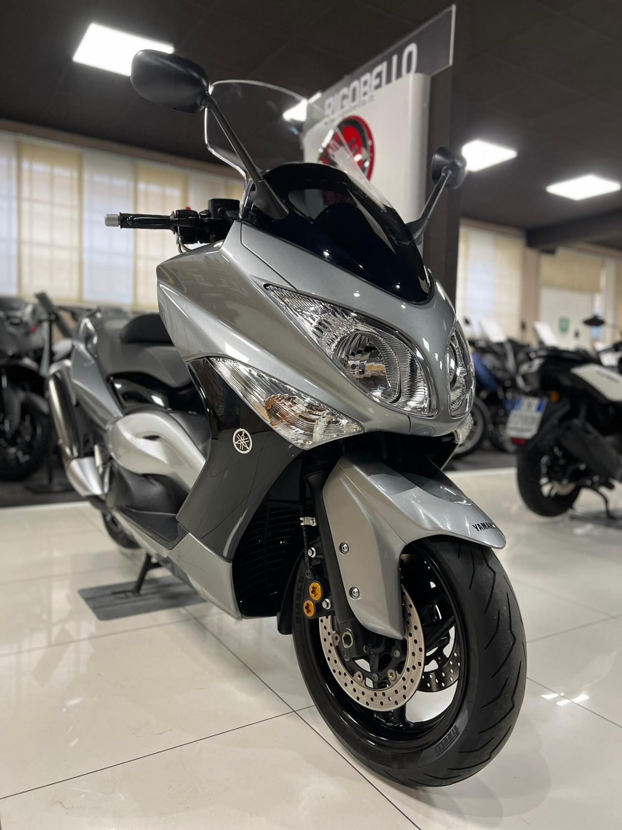 Yamaha T Max