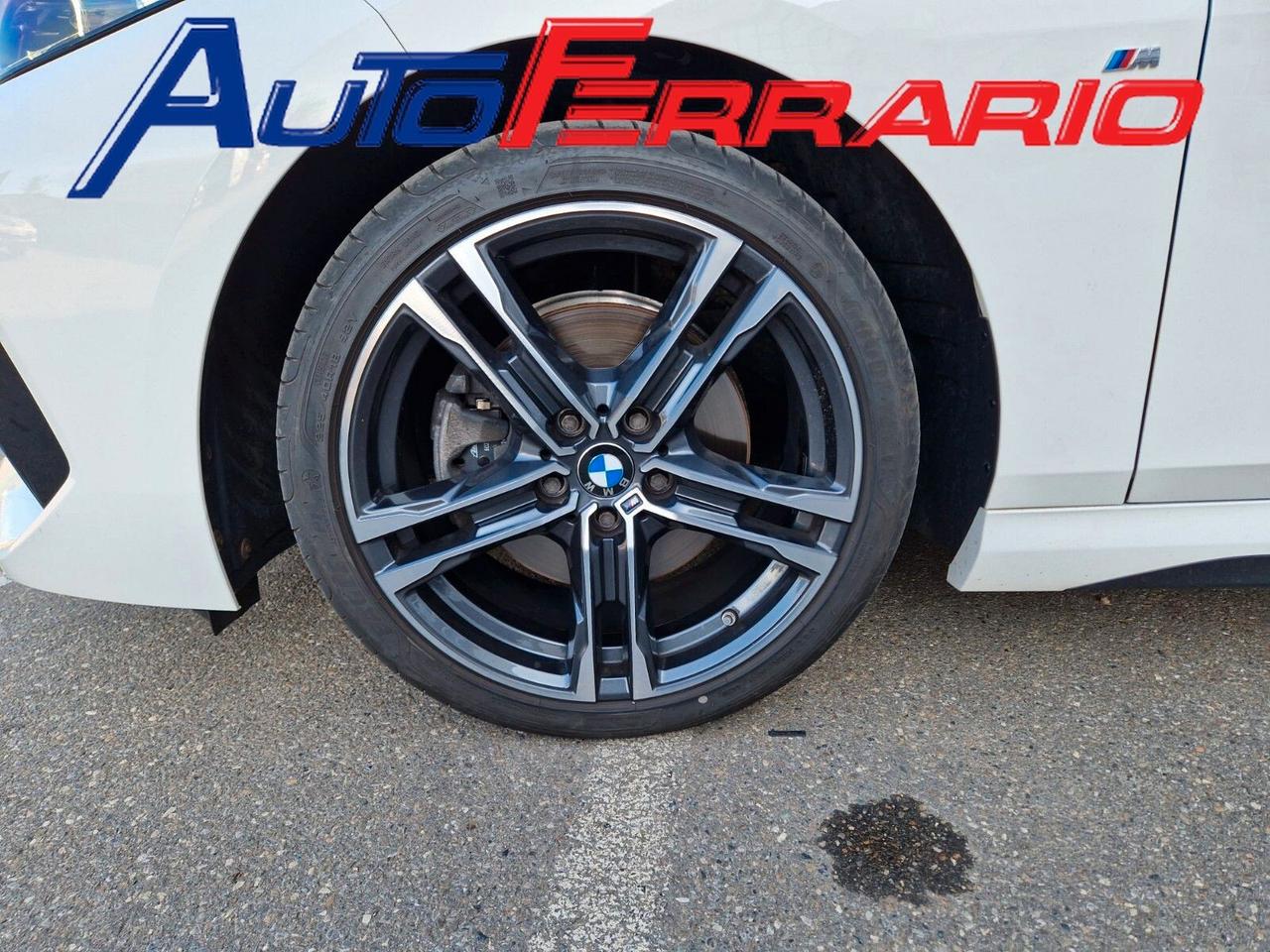Bmw 218 M SPORT FULL LED APPLE CAR PLAY SENS PARK DOPPI CRUISE ADATTIVO NAVY