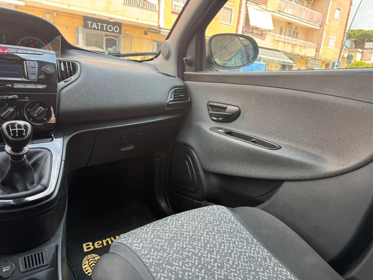 Lancia Ypsilon 1.2 69 CV 5 porte GPL Ecochic Gold