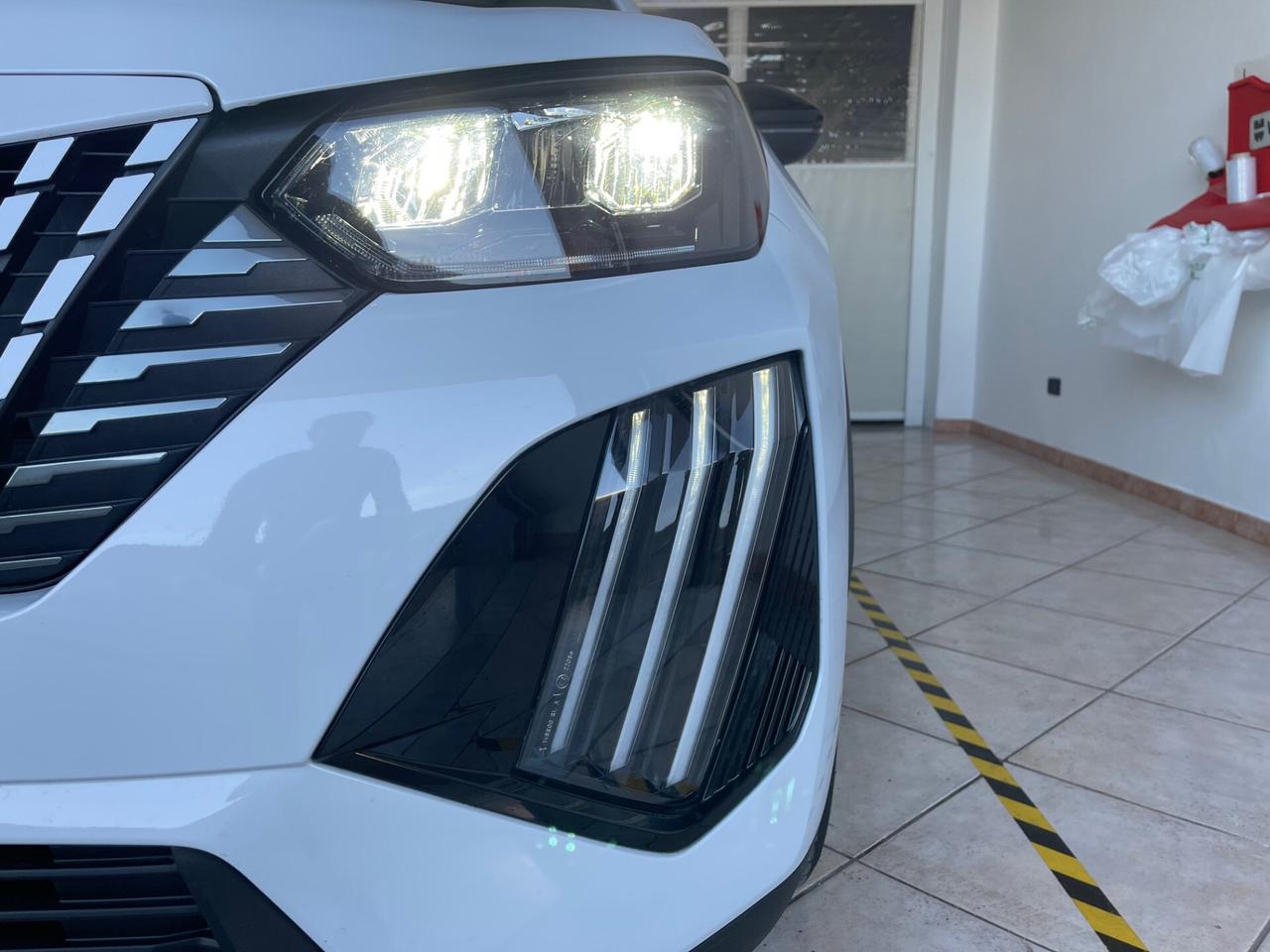 Peugeot 2008 1.2 100cv Allure NO VINCOLO DI FINANZIAMENTO