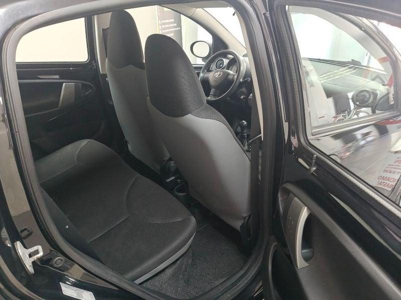 Toyota Aygo Aygo 1.0 12V VVT-i 5 porte Active Connect