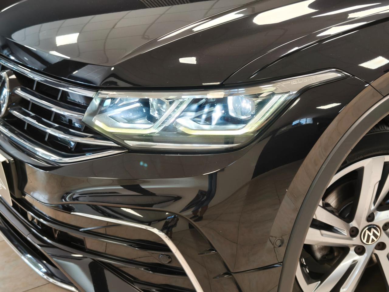 Volkswagen Tiguan 2.0 TDI 150 CV SCR DSG R-Line